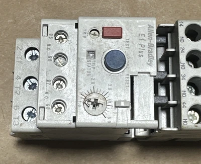 USED Allen-Bradley 700-CF400 A