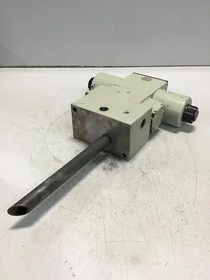 USED YUKEN DSWG-03-3C40-D24-10