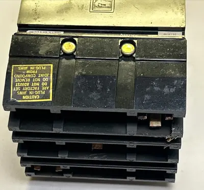 Used SQUARE D FA-34020 Circuit Breakers | Surplus Asset Holdings #1189169