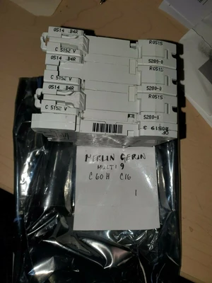 Used Merlin Gerin C60H-C16 Circuit Breakers Arizona US | ASSET CONVERSION SPECIALISTS, INC. #306236