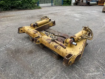 USED CATERPILLAR 953
