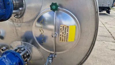 Hoeksma & Velt 6,000 Litre Stainless Steel Tanks | Perry Equipment (9)
