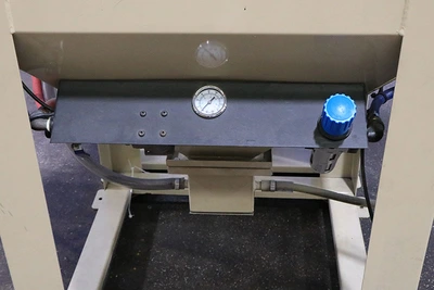 USED 2020 MEDIA BLAST N200-3030 CYCLONE SIPHON, 2020, 36" x 28" X 30"