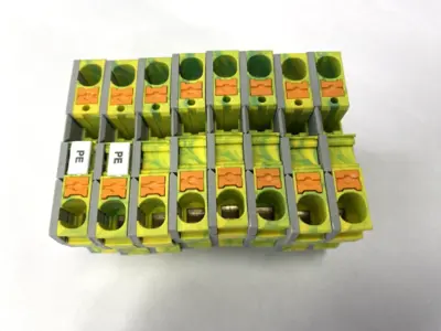 USED PHOENIX CONTACT PROTECTIVE CONDUCTOR TERMINAL BLOCK 3211822 LOT OF 8
