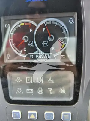 USED 2021 XCMG XE60