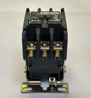 Used CUTLER-HAMMER C25DNB325 Miscellaneous Equipment (Electrical & Power) | Surplus Asset Holdings #1203802