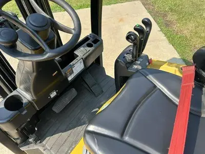 Used 2021 YALE ERC045VG Misc Forklifts Illinois US | Somerset Equipment Sales #1542808