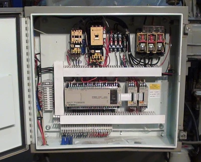 SAWS, BAND, VERTICAL