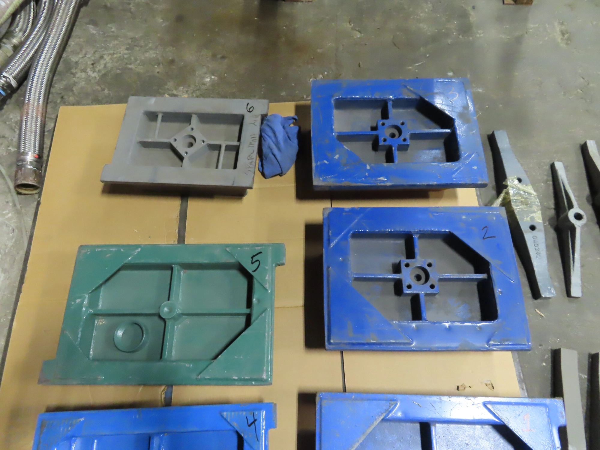 Pebble Mill and Ball Mill Doors, Urethane, Various Sizes