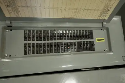 Used Square D 200A (120V/208V) Electrical Panel Electrical Panels Alberta CA | Stan Canada #1344165