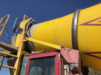 Used 1994 ADVANCE MIXER Concrete Mixer Trucks Michigan US | Miedema Asset Management Group #1579102