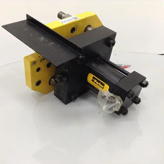 Used VAN DORN 308216 / 41503 Injection Molding Parts Michigan US | Ideal Machinery #694940