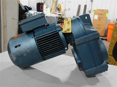 1.8 HP SEW SDFT90L6/2BMG2HR Gear Motor RPM 1040 In/3180 Out 460Y/Y VAC Used