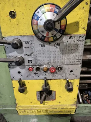 COLCHESTER TRIUMPH 2000 Lathes | Bowland Trading Ltd (2)