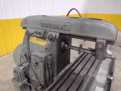 3 HP CINCINNATI MODEL 1-18 PLAIN HORIZONTAL MILLING MACHINE: STOCK #21031