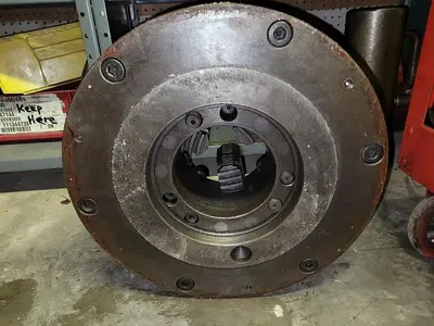 16'' Diameter 3-Jaw Flat Spindle Mounted Lathe Chuck, 5'' Thickness