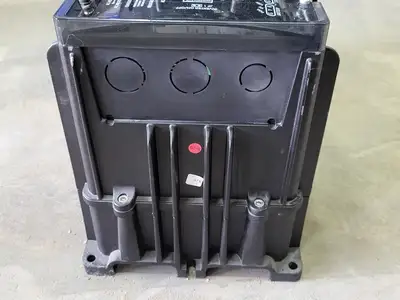 USED OUTBACK POWER SYSTEM FX2524MT