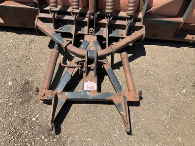 Boss 8’ straight blade snowplow, poly face, bolted on metal cutting edge. Spring trip, hydraulic ang...