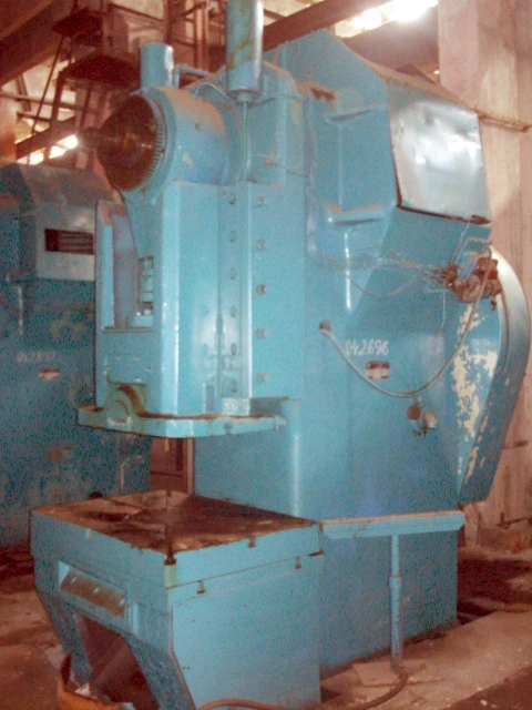 Used 1984 ZTS LE-400 GAP / C FRAME COLD PRESS Forging Presses Pennsylvania US | Hadanich Machine #1443570