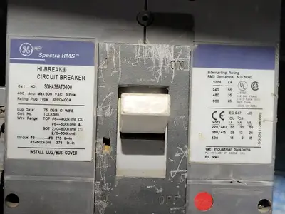 Used GENERAL ELECTRIC SGHA36AT0400 Switchgears British Columbia CA | Lenmark #409214