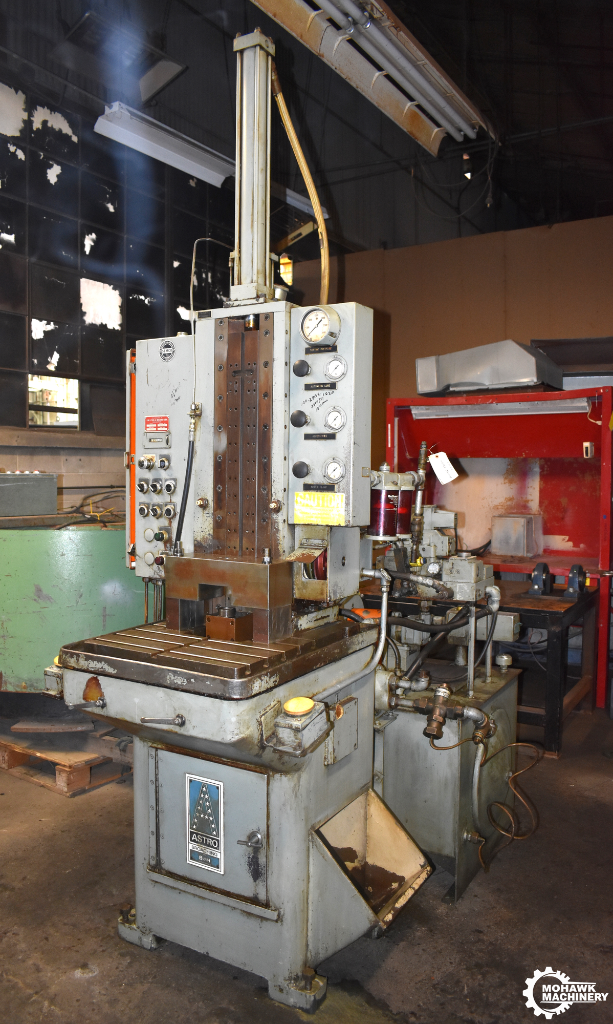 4 TON ASTRO (B&H) "ABV-24-70" VERTICAL HYDRAULIC BROACH w/15 HP VICKERS HYDRAULICS - POWER CLAMPING - 24” STROKE