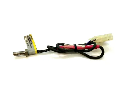 E2E-X1B1 | Omron  Proximity Switch PNP NO - Used