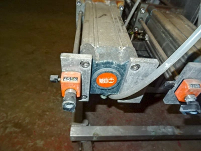 5 L S/S SP Twin Head Pneumatic Filler Type SPD 5000