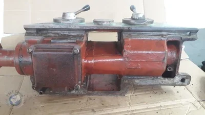 Used TOS TRENČÍN SV 18 R Engine Lathes SK | F.M.T. Group s.r.o. #1253069