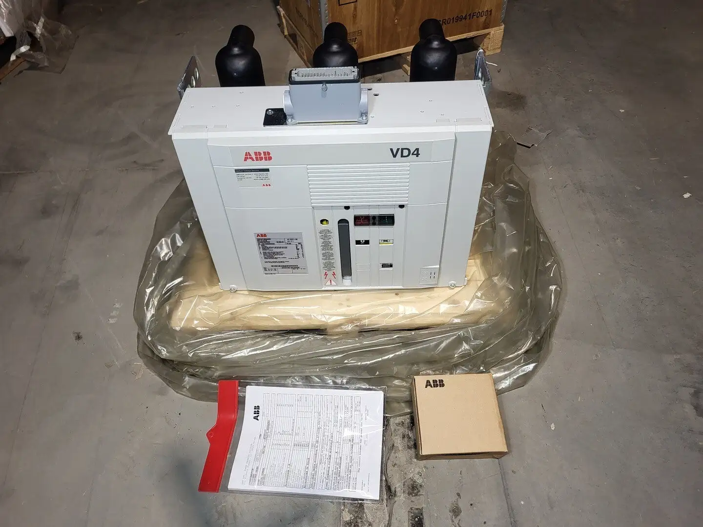 NEW 2021 ABB VD4