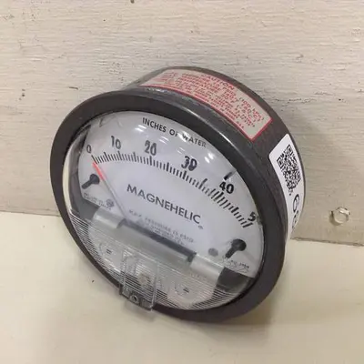 USED DWYER 2050