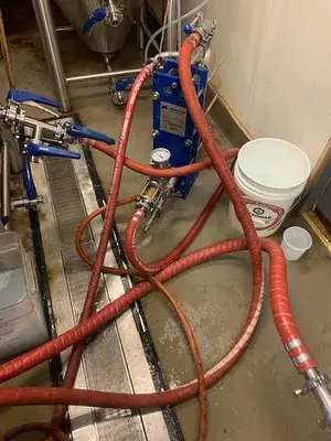 USED 2010 PREMIER STAINLESS 3BBL DF