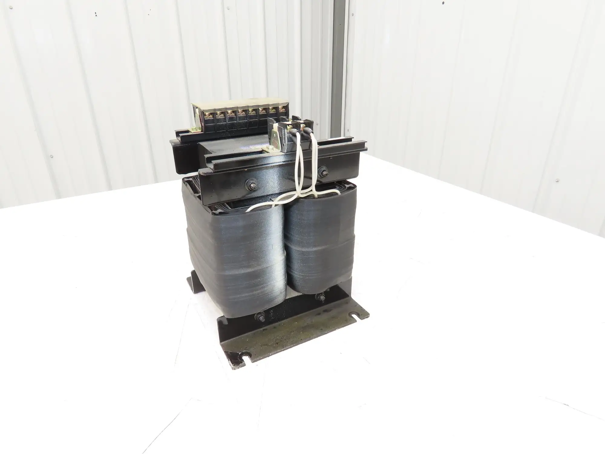 Nunome Electric Industrial Transformer 1.1KVA 1PH 180/200/220V HV 100/22/10V LV