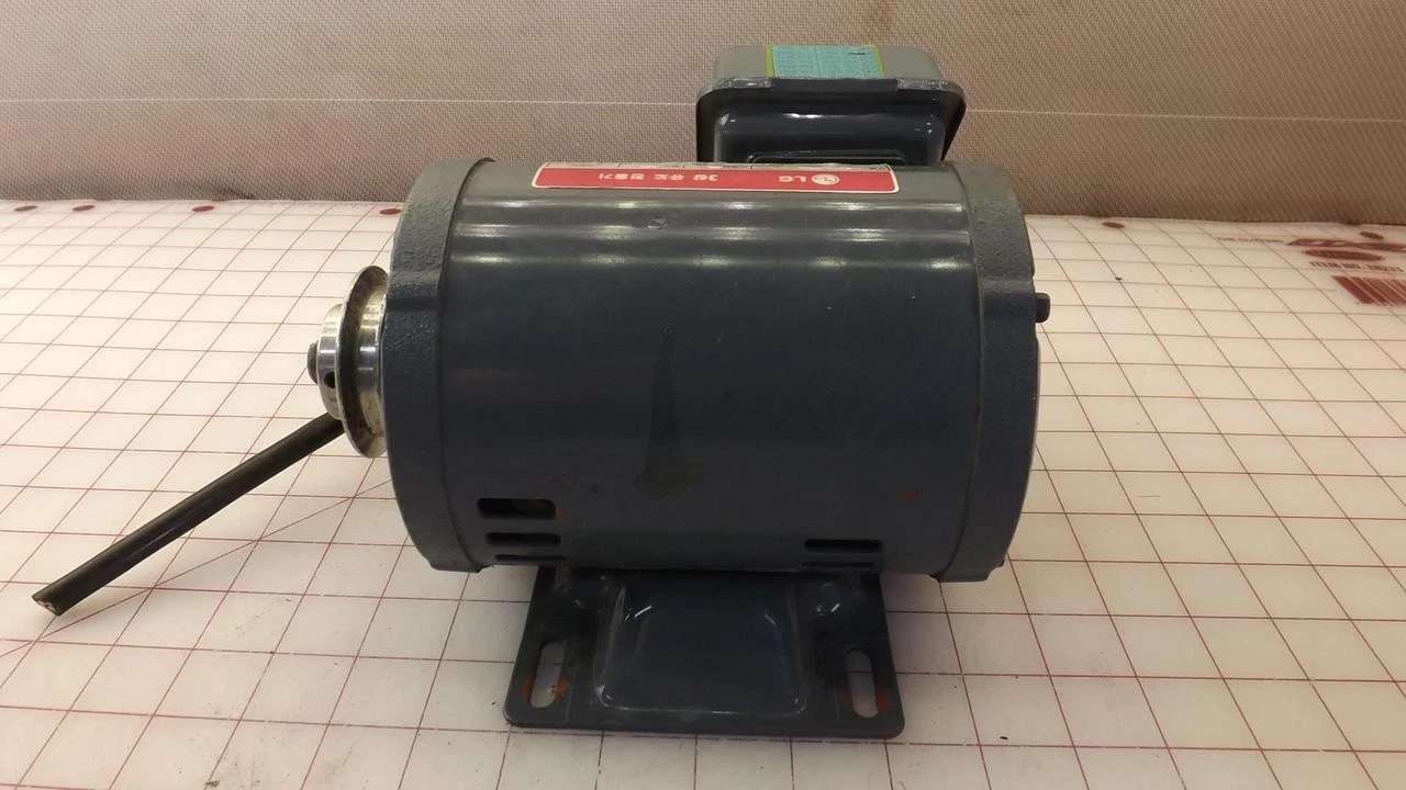 Used LG _UNKNOWN_ A.C. Motors Texas US | OCO Industrial #1599696