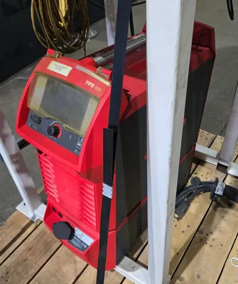 USED 2020 FANUC ArcMate 120iD + R-30iB PLUS + TPS 400i