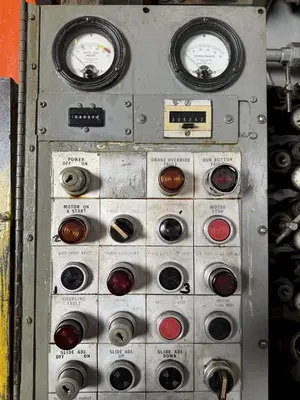 MINSTER E2-800-108-60 Straight Side Double Crank Press | Universal Press & Machinery (UPM) (10)