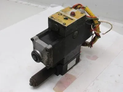 Rexroth 4WE10E21/AW110NDALV-A Hydraulic Directional Valve 110V Coil