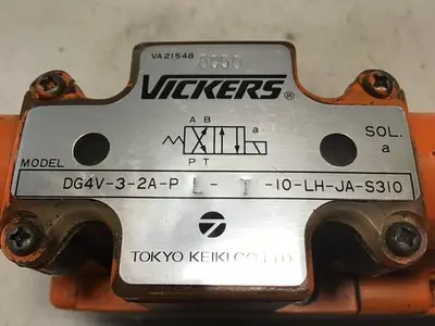 USED SPERRY VICKERS DG4V32APLT10LHJAS310