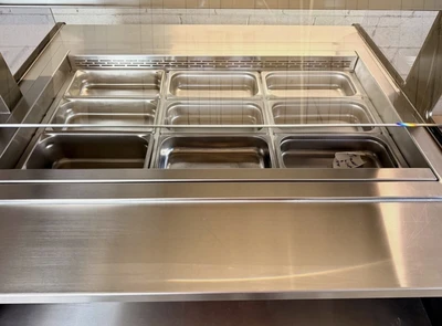 1-0669 Atlantic Food Bars 4 Foot Self Contained Salad Bar