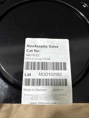 NEW Novaseptic NA76/22