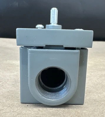 NEW Allen-Bradley 802T-AP J
