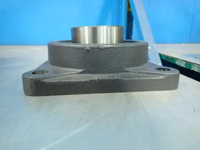 USED IPTCI BEARINGS UCF 215 48