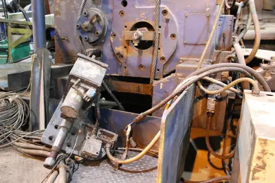 Blaw-Knox 4 Grinders | Levy Recovery Group (6)