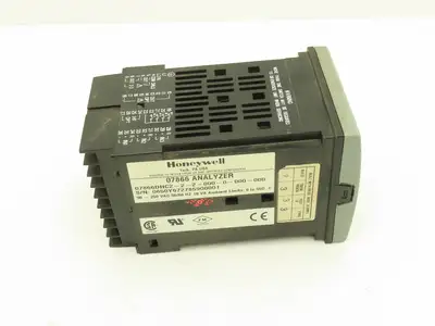 Honeywell 07866DHC2 Digital Analyzer Controller 07866DHC2-2-2-000-0-000-000