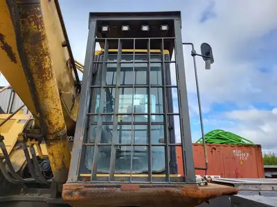 Used 2003 KOMATSU PC600LC-6 Excavators British Columbia CA | Lenmark #281907