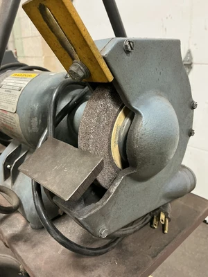 Used Baldor 623E Pedestal Type Grinders (Double End) Ohio US | Equipment Recovery Corp. #1331772