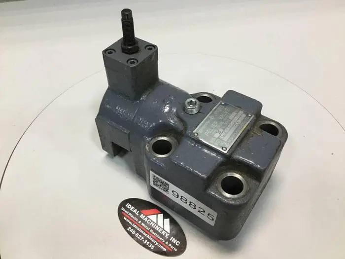 Used VICKERS TCG50-06-CEV-PL-T-11-LH-S10 Valves/Fittings Michigan US | Ideal Machinery #939713