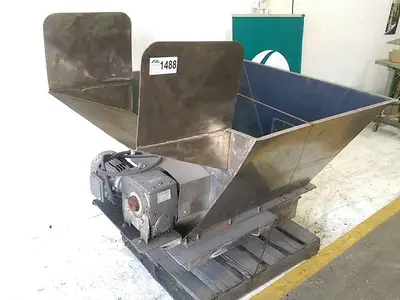 100 gallon Hopper / Mixer for a Depositor