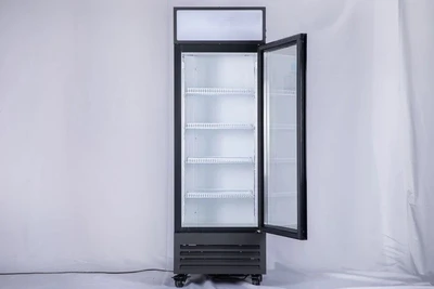 168-0029 AC SDGR 22'' Single Glass Door Self Contained Cooler