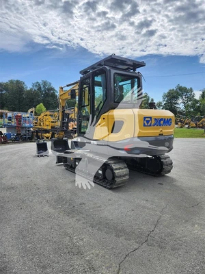 USED 2024 XCMG XE60