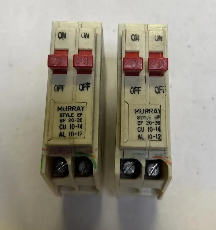 Used MURRAY EP2020 Circuit Breakers | Surplus Asset Holdings #1189449